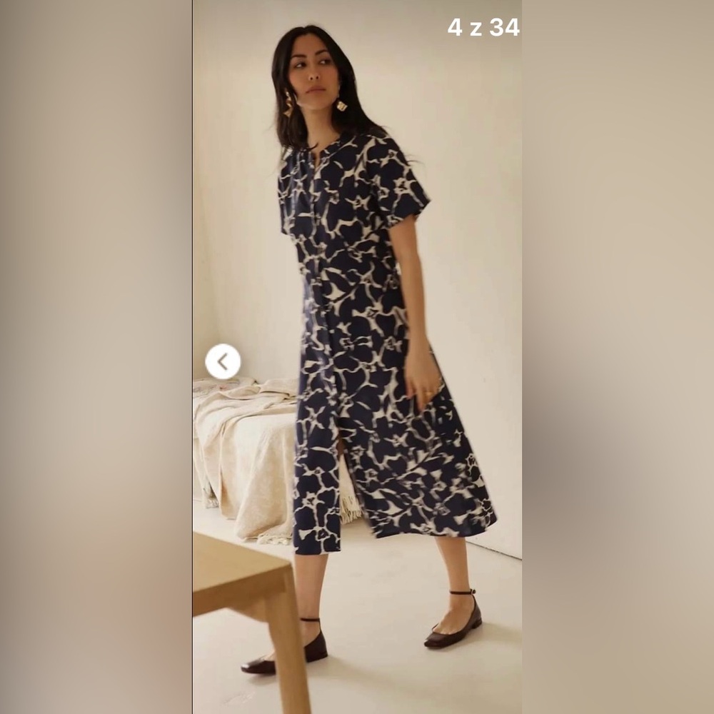 Power To My People Navy & Ivory Abstract Floral Banded v neck Midi Shirt Dress